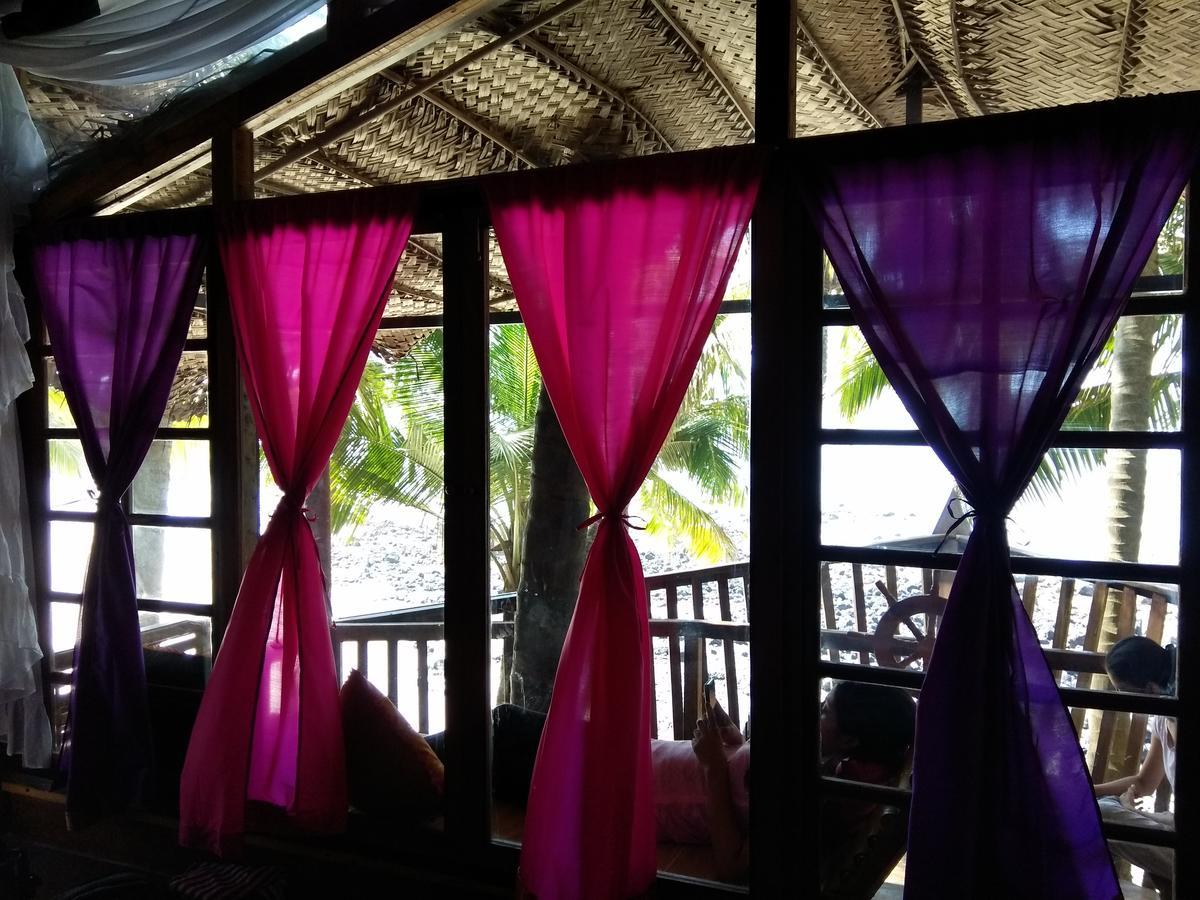 Belantara Beachfront Vengurla Bagian luar foto